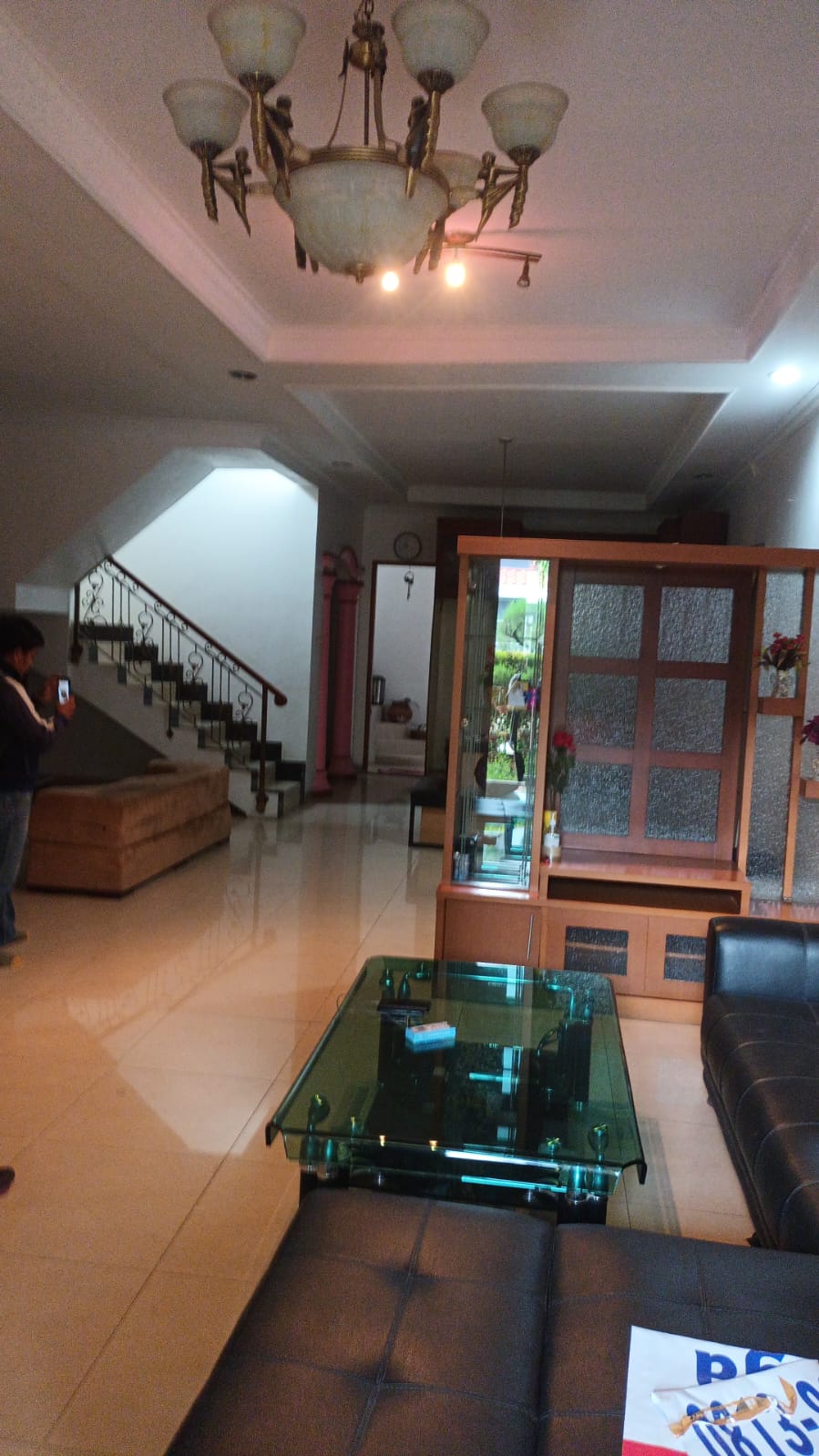 Rumah Disewakan Fully Furnished di Taman Beverly Lippo Cikarang